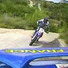 Yamaha WRF 450 egy Subaru Impreza WRX ellen